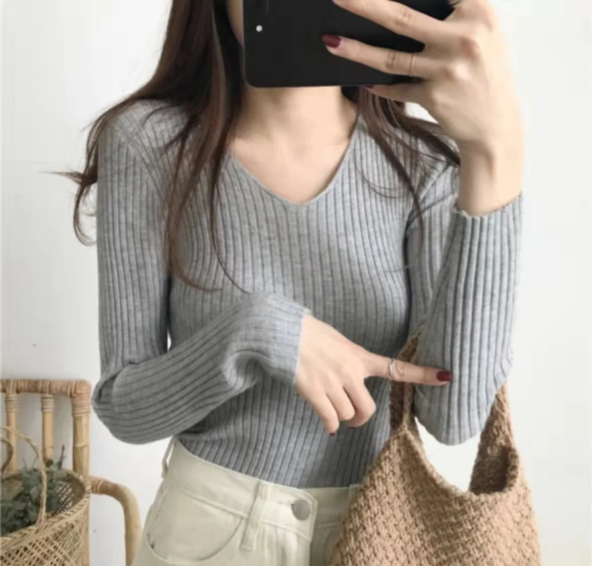 2026 Korean Autumn Winter V Neck Sweater Fashion Casual Long Sleeve Knitted Sweaters Solid Color Slim Pullovers Women Clothes