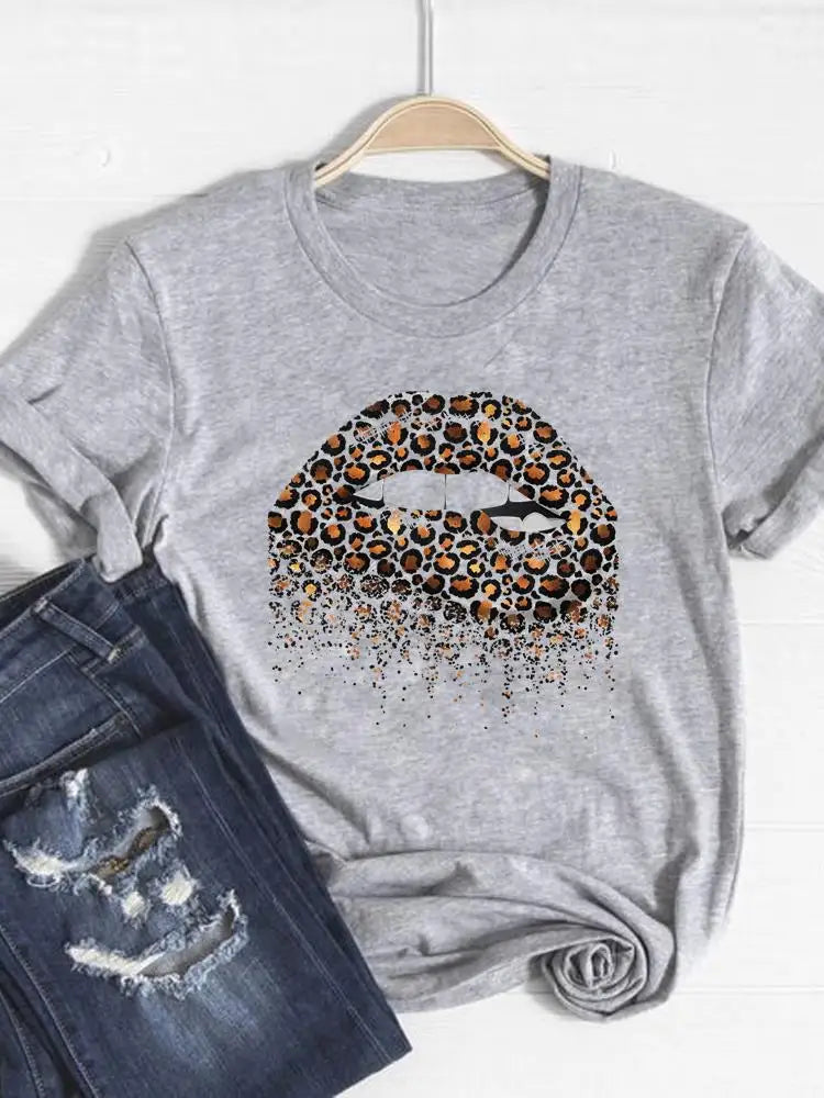 Tee Basic Clothing Women Clothes Print T Shirt Leopard Love Heart Trend Cute Summer Top Fashion Short Sleeve Graphic T-shirt