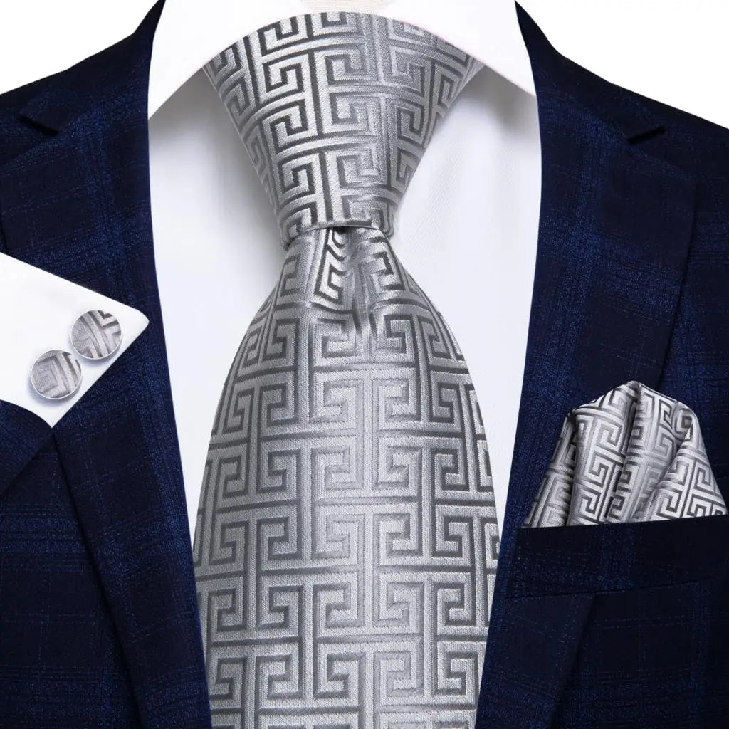 Hi-Tie Champagne Floral Paisley Silk Elegant Tie For Men Groom Wedding Men Necktie Pocket Square Cufflink Accessory Wholesale