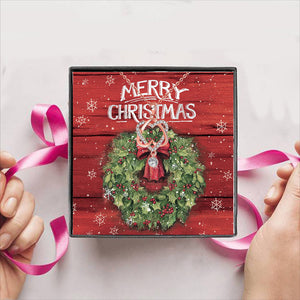Merry Christmas Gift Box + Necklace (5 Options to choose from)