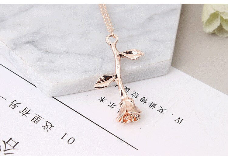 Collier Rose Gold Rose Statement Pendant Necklace