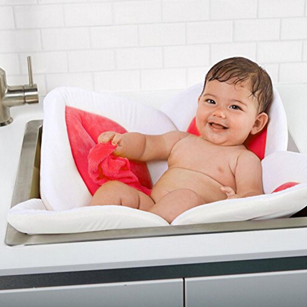Baby Bathtub Blossom Mat